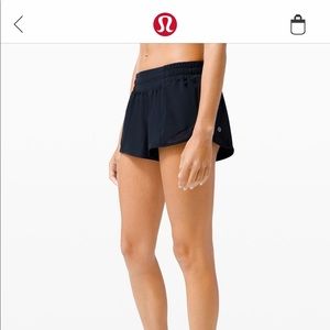 LuLu lemon hotty hot low rise short 2.5”, navy
